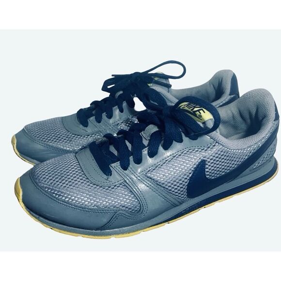 Retro Nike Pegasus Runners - Picture 1 of 8